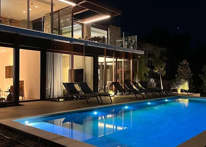 Karma, Vue Mer, Piscine וילה בנדול